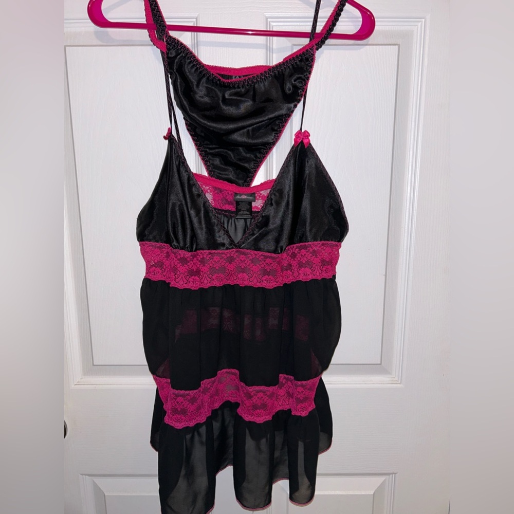 Hot pink & black nightie with thong panties